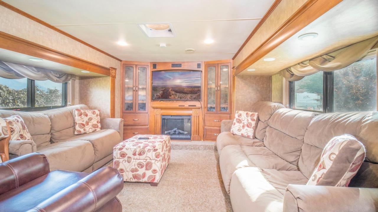 דירות מואב Outdoor Glamping Large 5Th Wheel Setup Ok4A מראה חיצוני תמונה